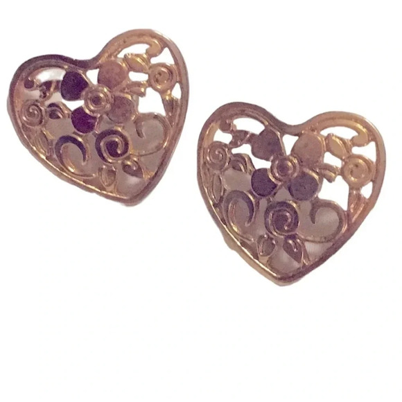 Vintage Jewelry - Vintage Gold Tone Heart Pierced Earrings